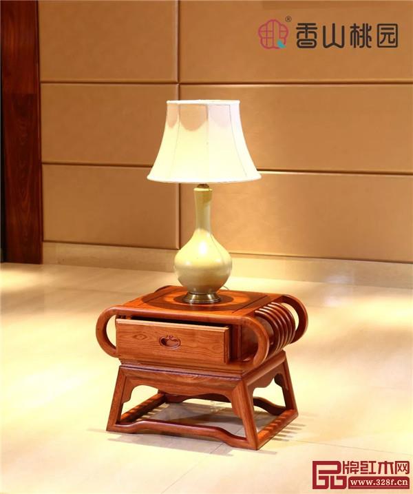 香山桃園巴花紅木