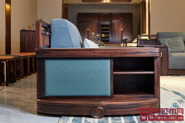 多種材料結(jié)合,《無界沙發(fā)》雅致又時尚.jpg 多種材料結(jié)合,《無界沙發(fā)》雅致又時尚.jpg