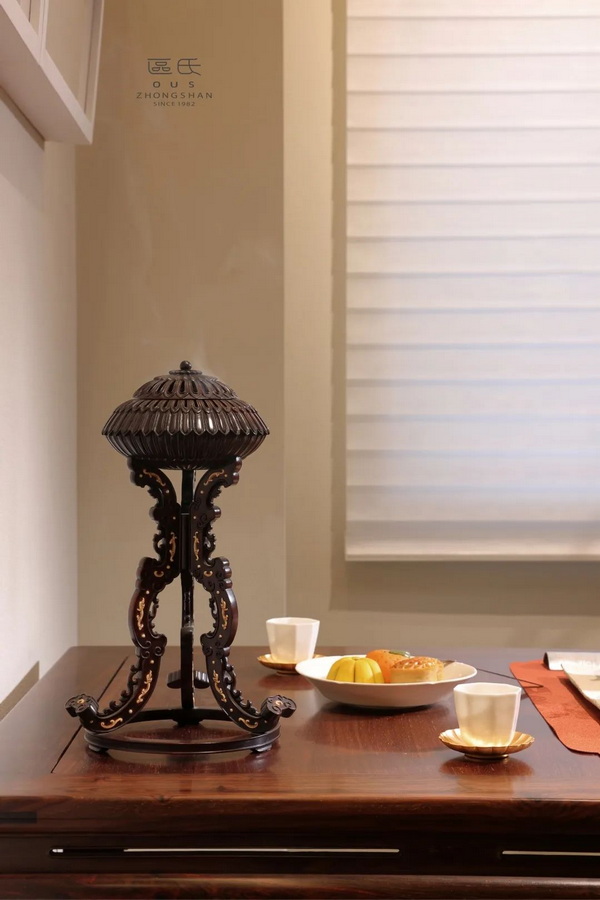 區(qū)氏｜官帽架