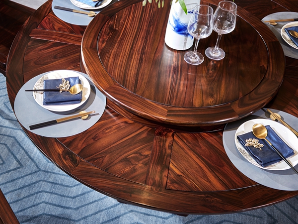 好物推薦|閑適紅木《閑云圓餐桌》，盡享中秋團(tuán)聚時(shí)光