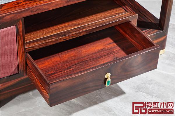 闊葉黃檀新中式 闊葉黃檀新中式