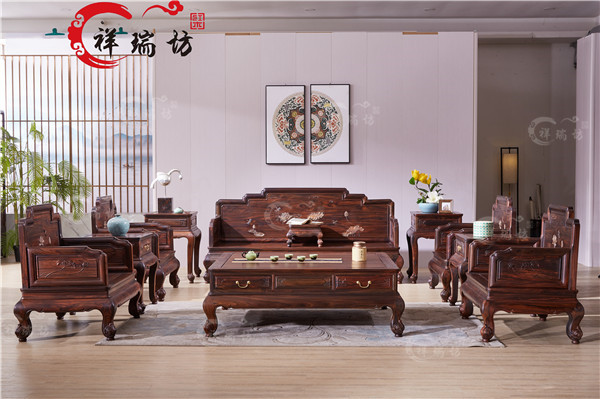 中山黑酸枝家具品牌·祥瑞坊紅木告訴你：黑酸枝家具為何那么多人選擇？