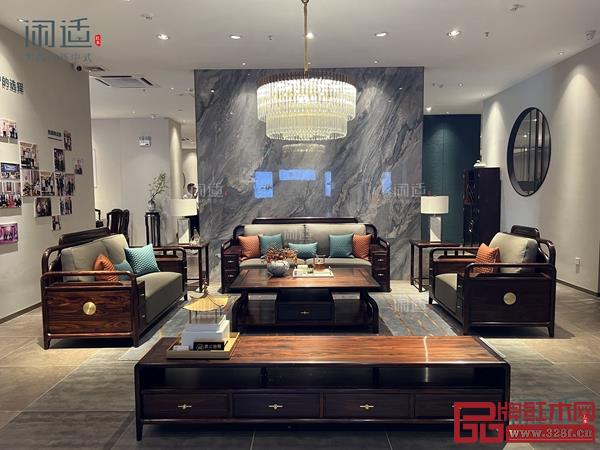 展廳劃分六大生活空間,為客戶提供了不同空間家具擺放的示例 展廳劃分六大生活空間,為客戶提供了不同空間家具擺放的示例