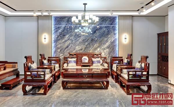 喜迎紅紅木外觀設(shè)計專利產(chǎn)品——青花瓷沙發(fā) 喜迎紅紅木外觀設(shè)計專利產(chǎn)品——青花瓷沙發(fā)