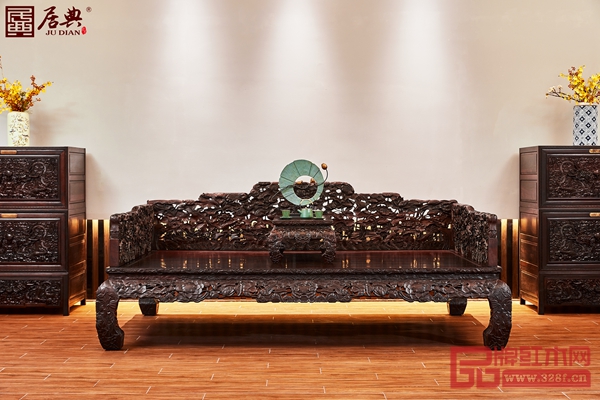 居典紅木大紅酸枝《荷韻羅漢床》 居典紅木大紅酸枝《荷韻羅漢床》
