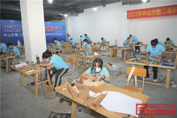 2022年中山市第二屆職業(yè)技能大賽家具制作項目競賽現(xiàn)場 2022年中山市第二屆職業(yè)技能大賽家具制作項目競賽現(xiàn)場
