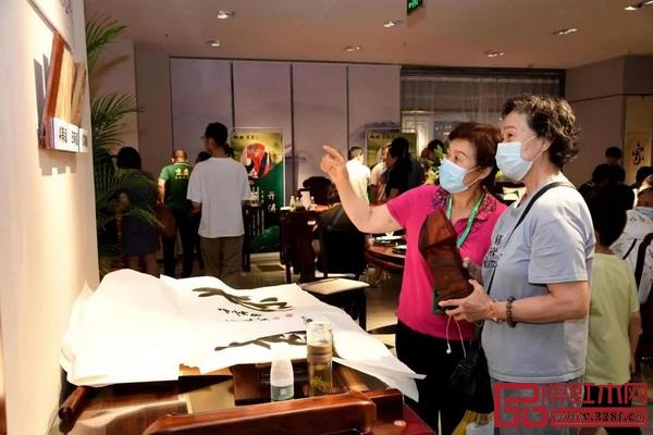 京熹·芳華濟(jì)南店隆重開業(yè) 京熹·芳華濟(jì)南店隆重開業(yè)