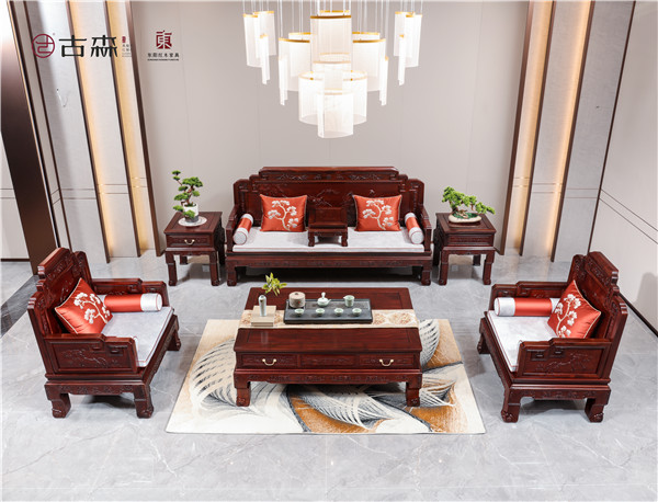 東陽紅酸枝品牌中，如何選擇有品質(zhì)的紅酸枝家具？