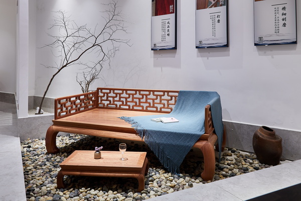 打造沁香雅居，名雅居成就緬甸花梨家具熱門品牌