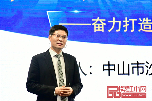 沙溪鎮(zhèn)黨委書(shū)記徐成彬發(fā)表講話(huà) 沙溪鎮(zhèn)黨委書(shū)記徐成彬發(fā)表講話(huà)