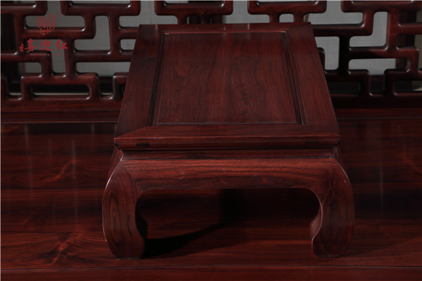 喜迎紅紅木 喜迎紅紅木