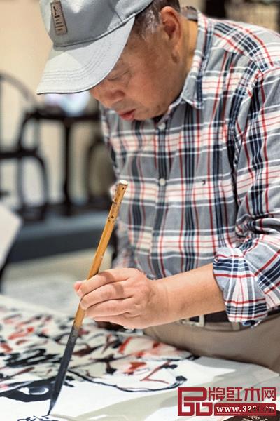 杜世祿教授創(chuàng)作現(xiàn)場 杜世祿教授創(chuàng)作現(xiàn)場