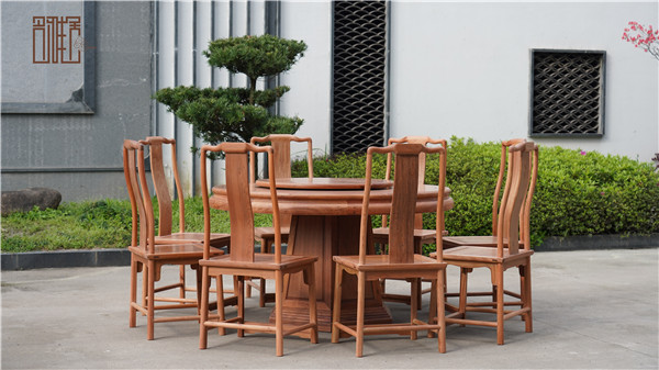 緬甸花梨家具精品哪家好？名雅居紅木好嗎？