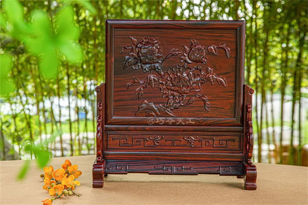 花開富貴插屏【絨毛黃檀】