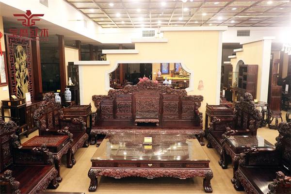 家寶紅木：收藏級(jí)「紅木沙發(fā)」，道不盡的盛世中華（寶鷹紅木）