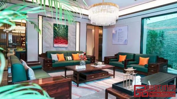 閑適紅木闊葉黃檀《閑適沙發(fā)》 閑適紅木闊葉黃檀《閑適沙發(fā)》