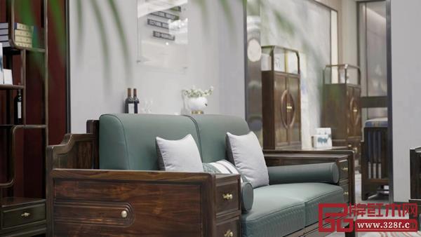 閑適紅木闊葉黃檀《閑居沙發(fā)》局部圖 閑適紅木闊葉黃檀《閑居沙發(fā)》局部圖