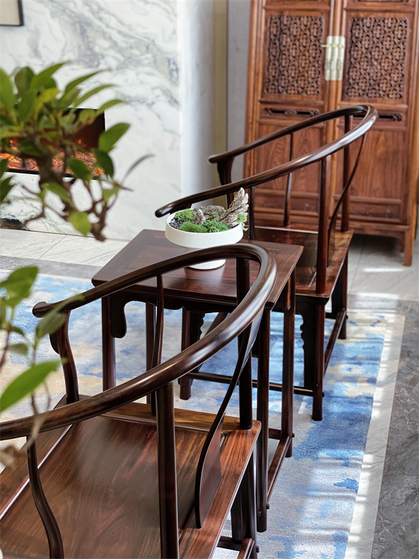 素創(chuàng)《交趾黃檀圈椅》 素創(chuàng)《交趾黃檀圈椅》