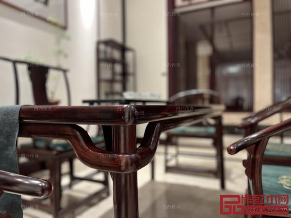 凹凸傳奇 小葉紫檀明式如意茶臺