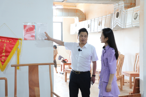 中信紅木：堅(jiān)持高標(biāo)準(zhǔn)嚴(yán)要求，二十七年始終如一