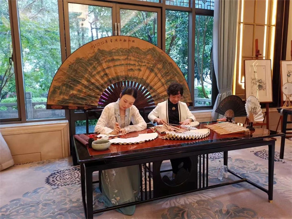 【尊尚茶臺(tái)】