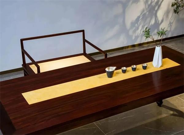 志成紅木：雙節(jié)同慶，每一件家具，都是為了團圓而等待