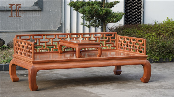 東陽買得緬甸花梨家具，哪家品牌好？小編推薦名雅居紅木