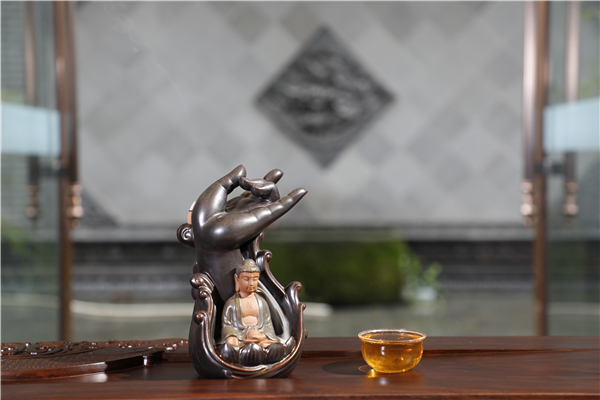 萬事紅紅木為你講訴一個關(guān)于微凹黃檀的故事