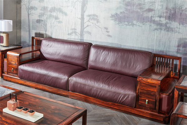 東遇家居注重皮革與整體家居風(fēng)格的協(xié)調(diào) 東遇家居注重皮革與整體家居風(fēng)格的協(xié)調(diào)