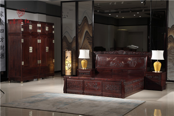 喜迎紅紅木 喜迎紅紅木