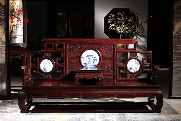 喜迎紅紅木 喜迎紅紅木