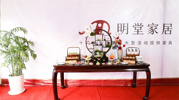 【合家福畫案】 【合家福畫案】