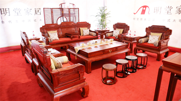 【合家福沙發(fā)+明堂·禮遇鼓凳】 【合家福沙發(fā)+明堂·禮遇鼓凳】