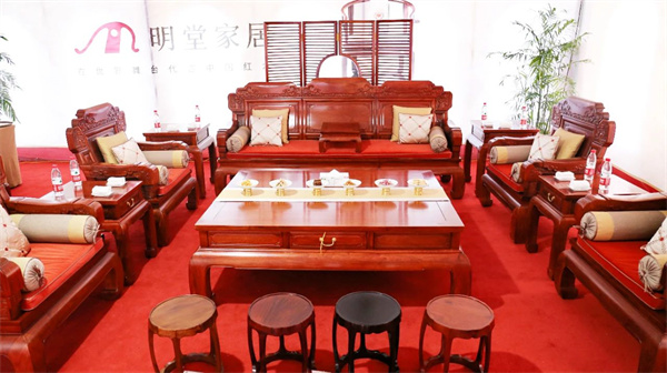 【合家福沙發(fā)+明堂·禮遇鼓凳】 【合家福沙發(fā)+明堂·禮遇鼓凳】