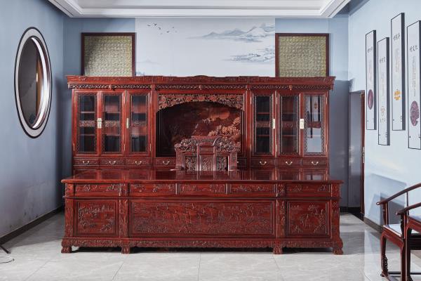 大門戶紅木家具實(shí)用有氣質(zhì)，放置家中亦好處連連