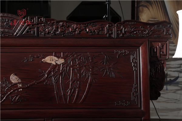 喜迎紅紅木 喜迎紅紅木