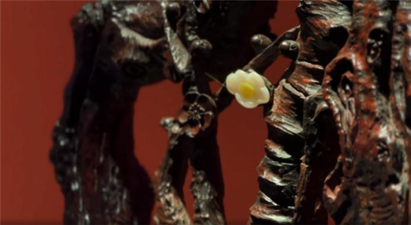 泰和園當(dāng)代君子系列《梅花椅》細(xì)節(jié)