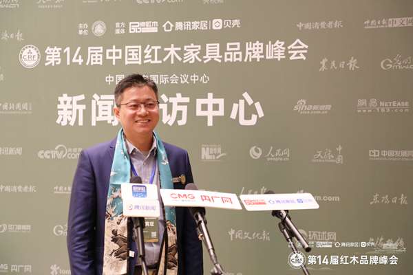 意大利巴吉五軸機械技術(shù)總監(jiān)何帥接受媒體采訪