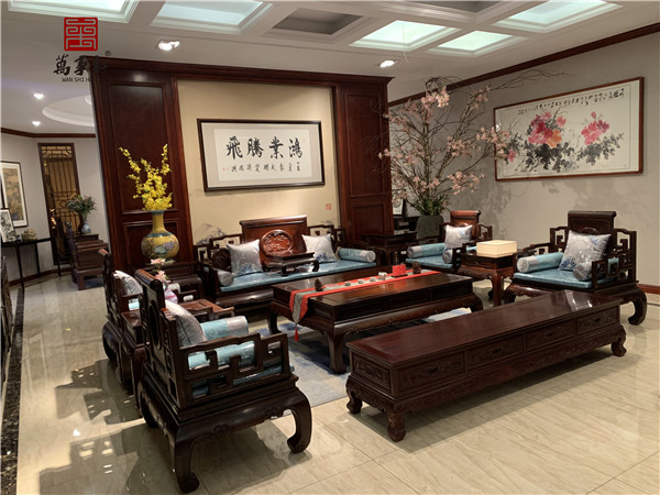 東陽紅木企業(yè)·萬事紅紅木教你如何挑選微凹黃檀家具？