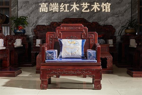 東陽紅酸枝精品家具大門戶：匠心制器，帶您回歸精致中式生活