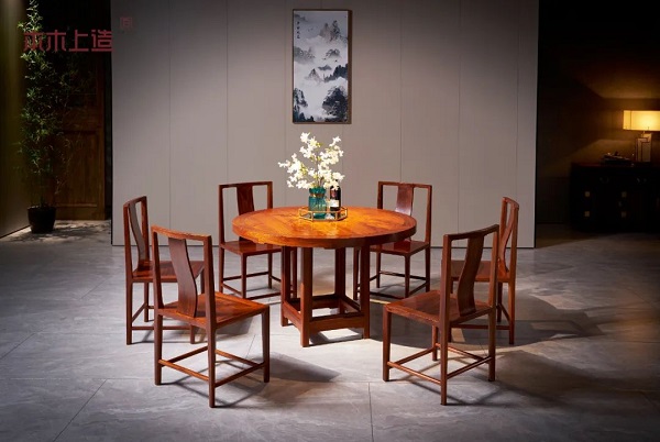 雄業(yè)家具丨暖意溫情，蘊藏在紅木餐桌里的年味