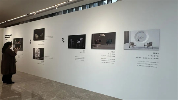 精妙絕倫的獲獎(jiǎng)作品引得大眾駐足欣賞