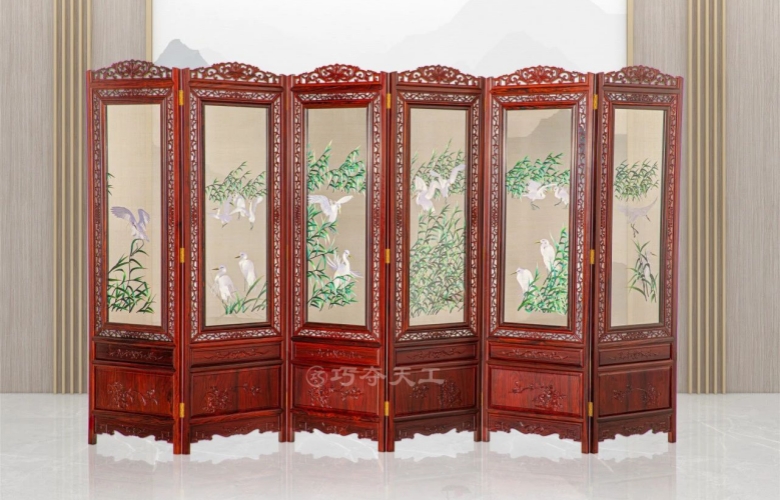 巧奪天工紅木：當(dāng)蘇繡遇上紅木，賞用齊備展華章！