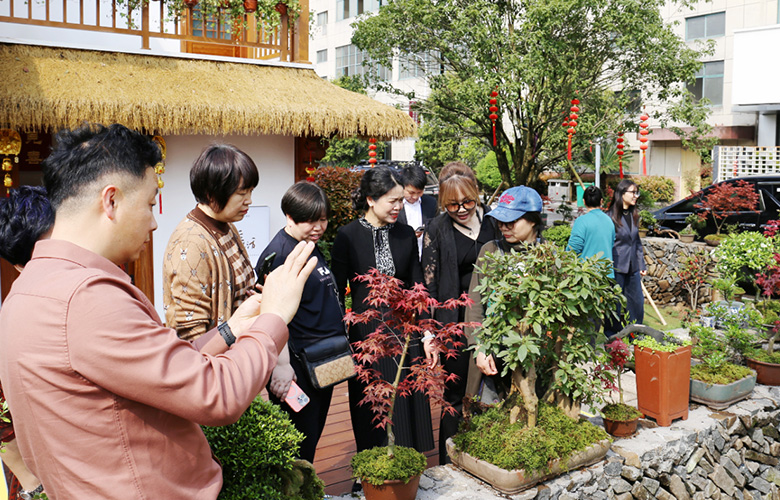 “潮起明堂·尚禮共榮”明堂家居春季經銷商大會圓滿落幕