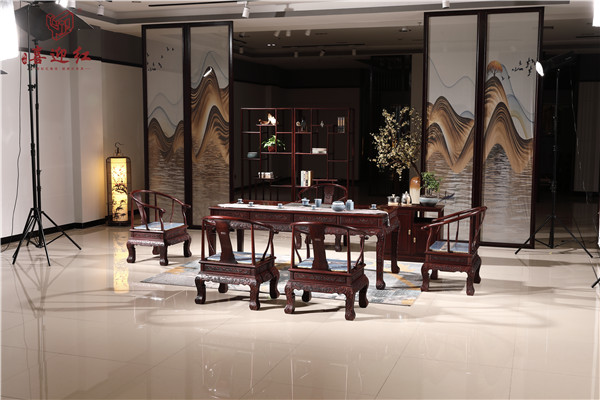 喜迎紅紅木 喜迎紅紅木