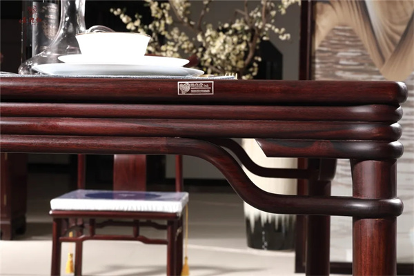 喜迎紅紅木 喜迎紅紅木