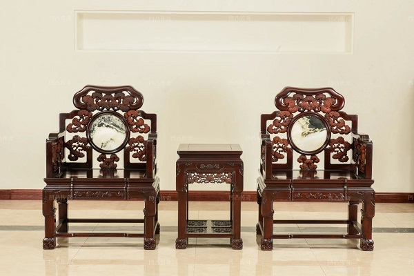 凹凸傳奇：買高端紅木家具，看看這篇選購攻略再決定！