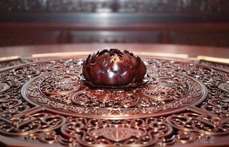 懷古紅木：匠心獨(dú)運(yùn)鑄臻品，誠(chéng)信為基贏信賴