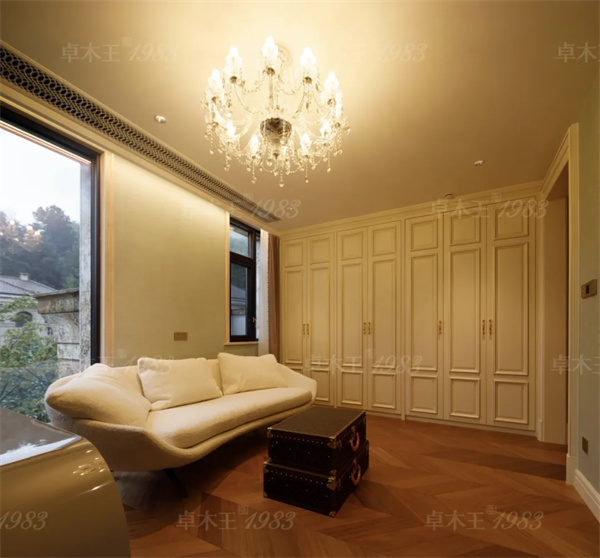 卓木王紅木 卓木王紅木