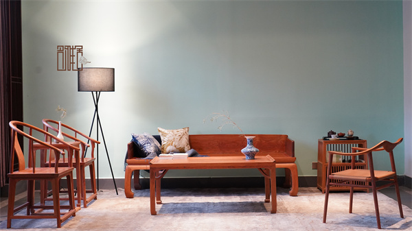 東陽緬甸花梨家具有何魅力？名雅居紅木為你介紹